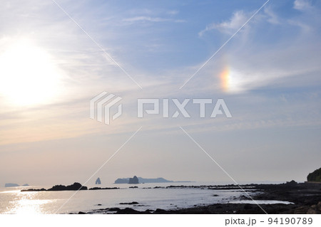 幻日、ローウィッツアーク、五島灘、角力灘、大角力の夕景 94190789