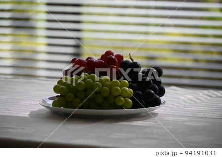 秋の果物 94191031