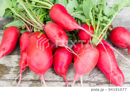 radish on a wooden 94191077