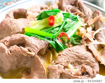 中国四川料理・酸湯肥牛(牛肉の辛酸旨煮) 中国四川料理・酸湯肥牛(牛肉の辛酸旨煮) 94194067
