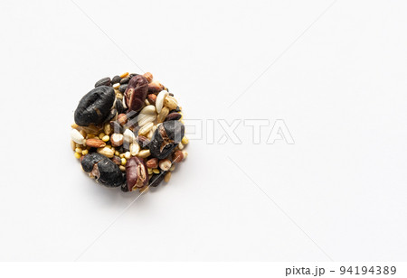 ヘルシーな雑穀　穀類 94194389