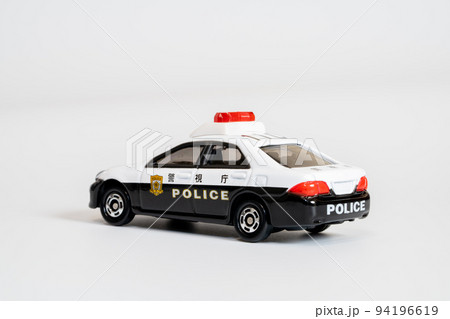 ミニカーのパトカー ミニカーのパトカー 94196619