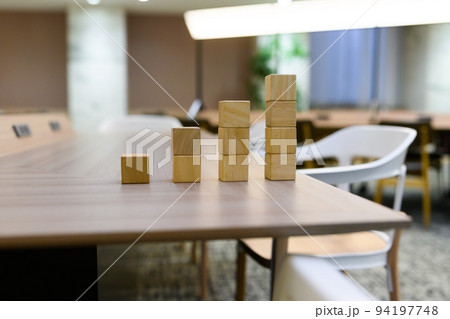 Business：Image photo 94197748