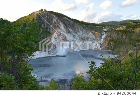 夕暮れの登別大湯沼　北海道 94200044