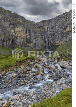 Typical alpine landscape with waterfalls, Swiss...の写真素材 ...