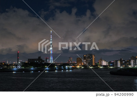 東京都葛飾区 中川奥戸展望デッキから見える夜景 94200990