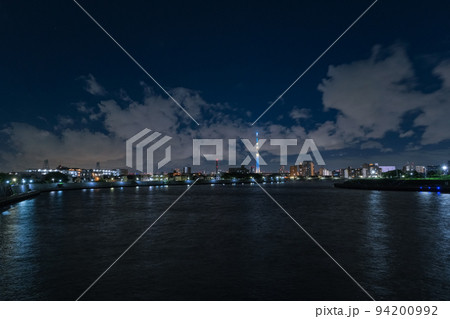 東京都葛飾区 中川奥戸展望デッキから見える夜景 94200992