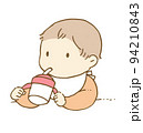 マグで飲み物を飲む赤ちゃん　カットイラスト 94210843