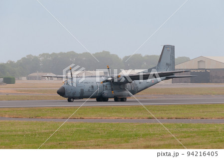 フランス空軍C-160NGトランザール輸送機着陸 フランス空軍C-160NGトランザール輸送機着陸 94216405