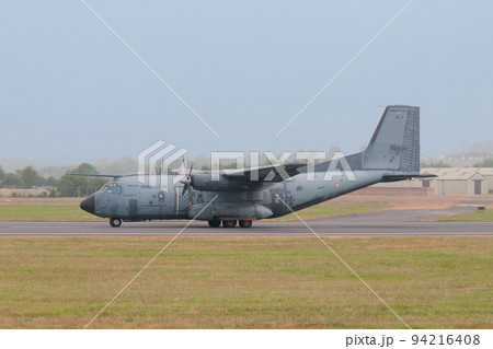 フランス空軍C-160NGトランザール輸送機着陸 フランス空軍C-160NGトランザール輸送機着陸 94216408