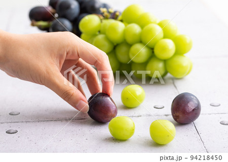 ぶどう　Grape 94218450