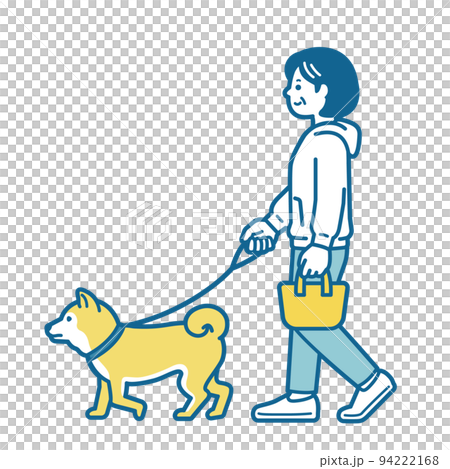 犬と散歩する女性 94222168