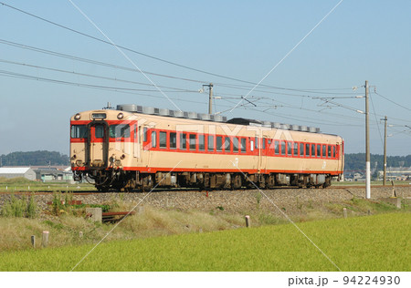 北陸本線 丸岡ー芦原温泉 JR西日本 キハ28-2466+キハ58-1042(鳥取) 北陸本線 丸岡ー芦原温泉 JR西日本 キハ28-2466+キハ58-1042(鳥取) 94224930
