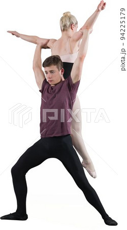 Ballet partners dancing Ballet partners dancing 94225179