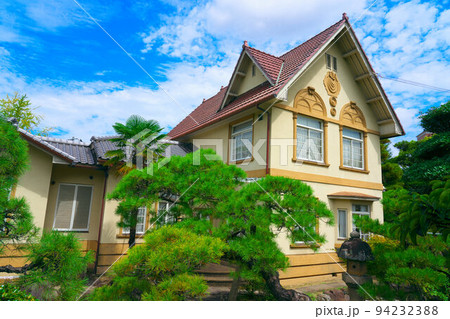 【日本100名城】福山城　旧二之丸にある福寿会館4　広島県福山市 94232388