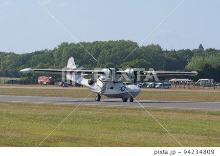 米陸軍航空隊OA-10カタリナ飛行艇着陸 米陸軍航空隊OA-10カタリナ飛行艇着陸 94234809