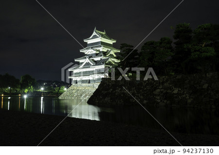 松本城　天守閣　長野県松本市 94237130