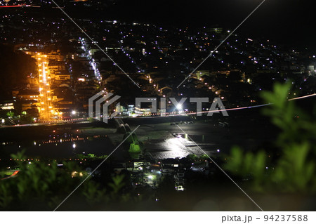 山口県錦帯橋 岩国市横山no夜景　中秋の名月！日本の夏　Kintaikyo Bridge 94237588