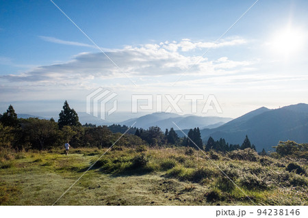 滋賀県の武奈ヶ岳にテント泊登山 94238146