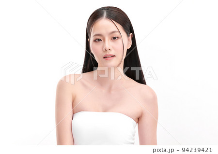 Beautiful young asian woman with clean fresh skin on white background, Face care, Facial treatment, Cosmetology, beauty and spa, Asian women portrait. Beautiful young asian woman with clean fresh skin on white background, Face care, Facial treatment, Cosmetology, beauty and spa, Asian women portrait. 94239421