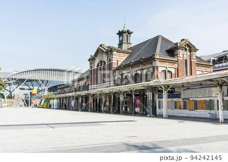 Building view of Old Taichung Railway Station in Taiwan. Built during the rule of Japan, it is now listed as a national monument. 94242145