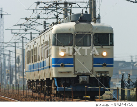 北陸本線　美川ー加賀笠間　JR西日本　413系　B10編成（金沢） 94244716