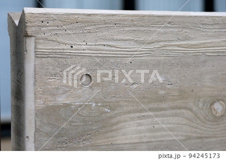 コンクリート打ち放し(杉板本実型枠コンクリート工法) コンクリート打ち放し(杉板本実型枠コンクリート工法) 94245173