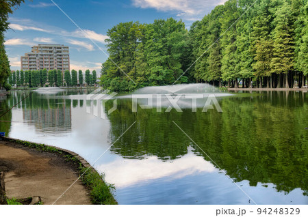 埼玉県別所沼公園の夏 94248329