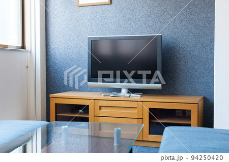テレビのあるインテリア 94250420
