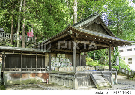 上諏訪　手長神社　神楽殿　長野県諏訪市 94251639