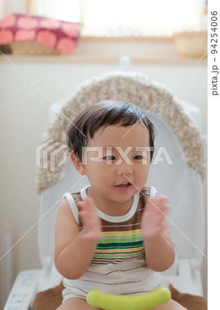 2 years old 2 years old 94254006