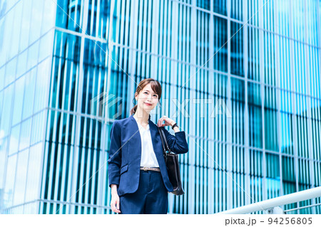 ビジネスシーン 94256805