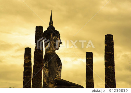 Big buddha at Sukhothai Historical Park Big buddha at Sukhothai Historical Park 94256859