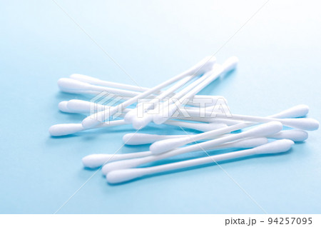 清潔感のある綿棒 94257095