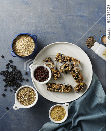 穀物 小豆 黒豆 94257528