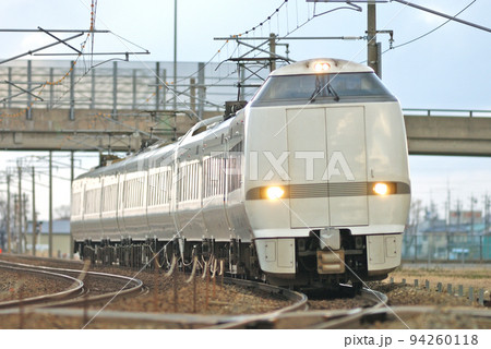 北陸本線 加賀笠間ー美川 JR西日本 683系 S24+S01編成(金沢) しらさぎ 北陸本線 加賀笠間ー美川 JR西日本 683系 S24+S01編成(金沢) しらさぎ 94260118