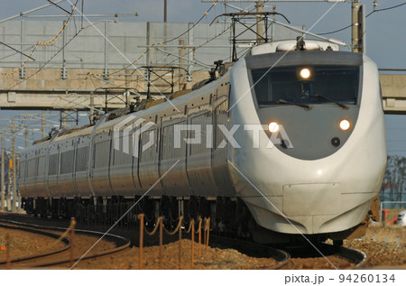 北陸本線 加賀笠間ー美川 JR西日本 681系 T03+T32+T13編成(金沢) サンダーバード 北陸本線 加賀笠間ー美川 JR西日本 681系 T03+T32+T13編成(金沢) サンダーバード 94260134