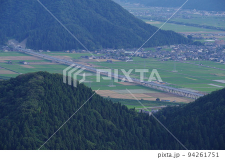 北陸新幹線 延伸工事 文殊山から南側鯖江市方向 2022年6月 北陸新幹線 延伸工事 文殊山から南側鯖江市方向 2022年6月 94261751