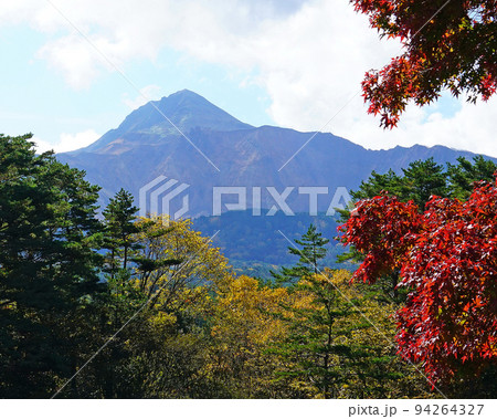 五色沼 福島県 紅葉 五色沼 福島県 紅葉 94264327