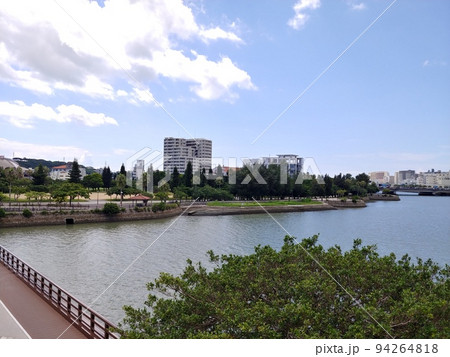 沖縄　那覇市壷川駅前8 94264818
