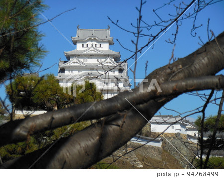 2015年「平成の大修理」直後の真っ白な姫路城 2015年「平成の大修理」直後の真っ白な姫路城 94268499