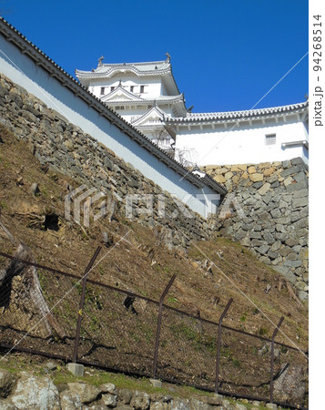 2015年「平成の大修理」直後の真っ白な姫路城 94268514