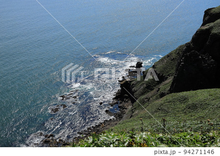 北海道釧路町 尻羽岬(シレパ岬) 帆掛岩【9月】 北海道釧路町 尻羽岬(シレパ岬) 帆掛岩【9月】 94271146