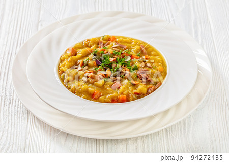 Finnish split pea soup Hernekeitto with pork meat 94272435