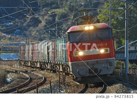 北陸本線 倶利伽羅ー石動 JR貨物 EF510-2(富山) 北陸本線 倶利伽羅ー石動 JR貨物 EF510-2(富山) 94273815