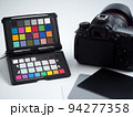 カメラマンの仕事道具カラーパレット 94277358
