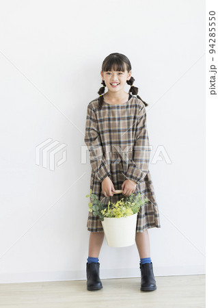 女の子 小学生 女の子 小学生 94285550