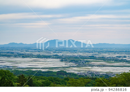 新潟　護摩堂山山頂からの景色 94286816