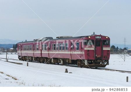 城端線 越中山田ー城端 JR西日本 キハ47-1015+キハ47-4215(富山) 城端線 越中山田ー城端 JR西日本 キハ47-1015+キハ47-4215(富山) 94286853