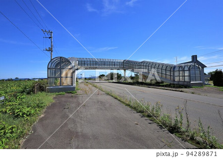 西長沼ふれあい歩道橋（北海道長沼町） 94289871